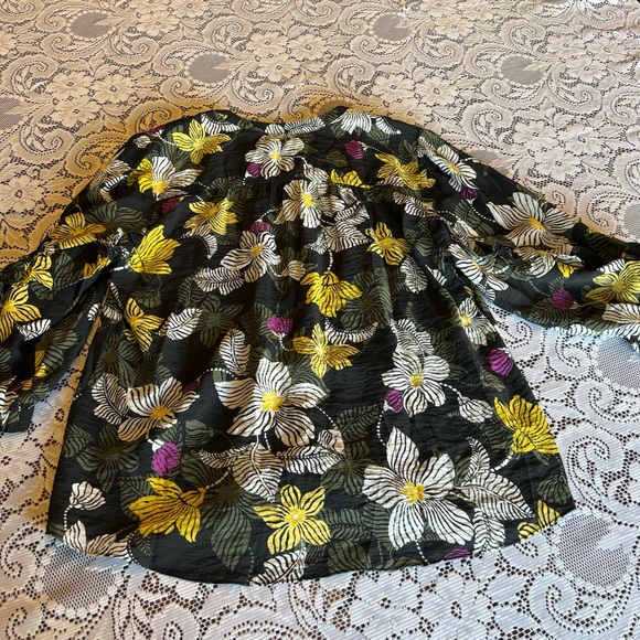 NWT Chico’s Botanical Zebra Multi Color Ruffle Sleeve Blouse 2.5 - Picture 6 of 12